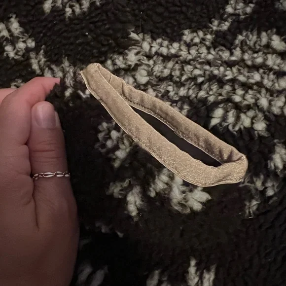 Patterned Pullover - Picture 5 of 8